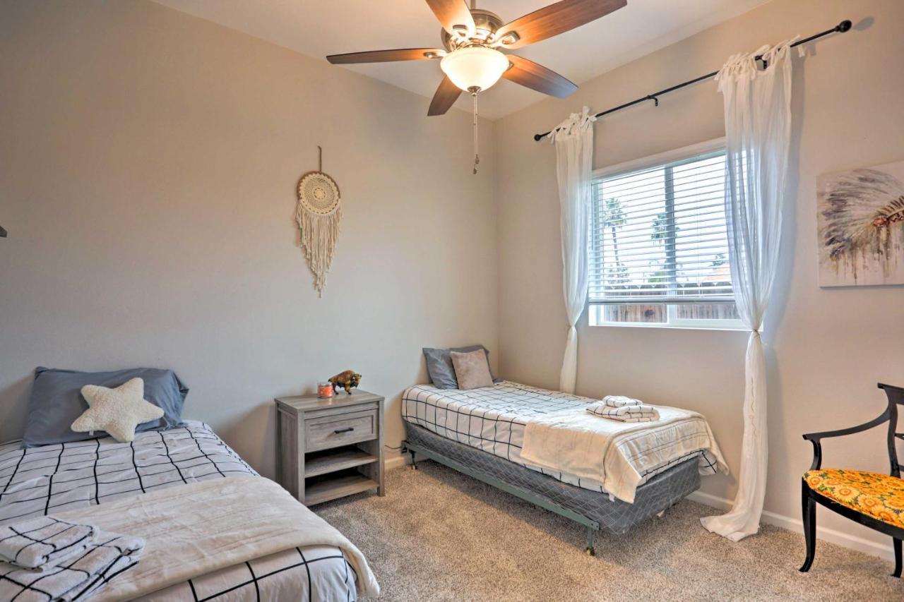 Stunning Clovis Home About 1 Mile To Old Town! 외부 사진